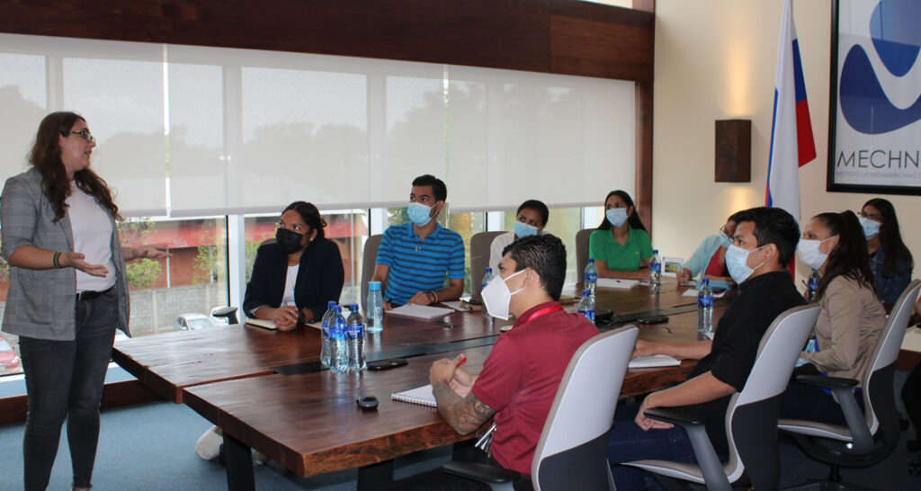 UNAN-Managua y el Instituto Mechnikov lideran Proyecto de Voluntariado Bionica