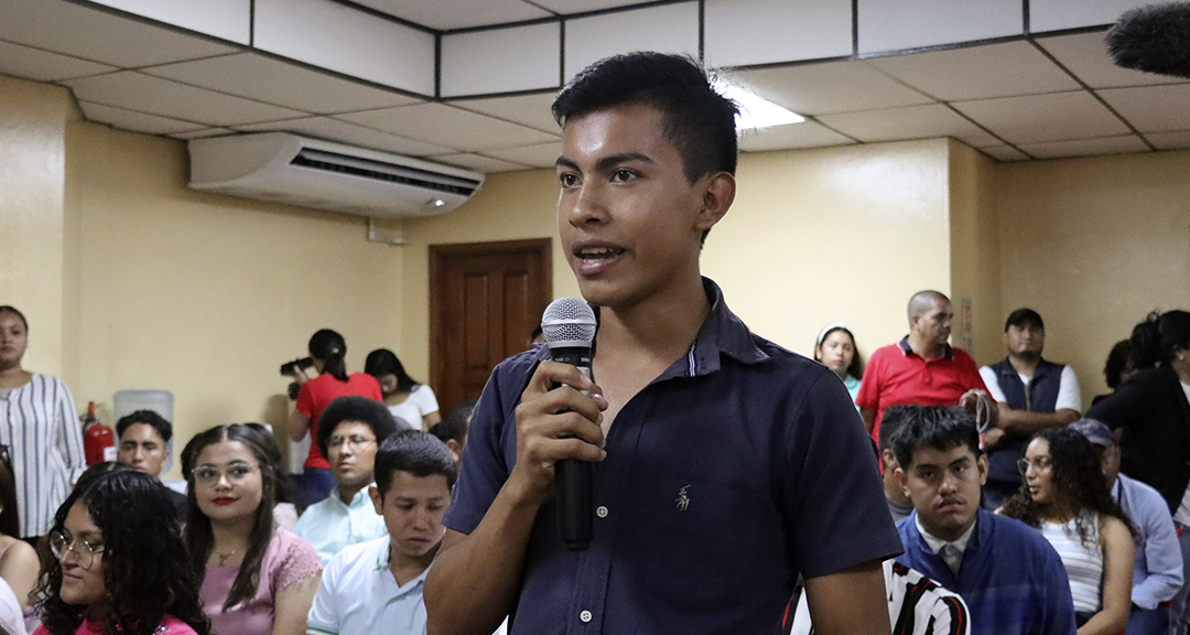 Futuros comunicadores continúan consolidando competencias profesionales3