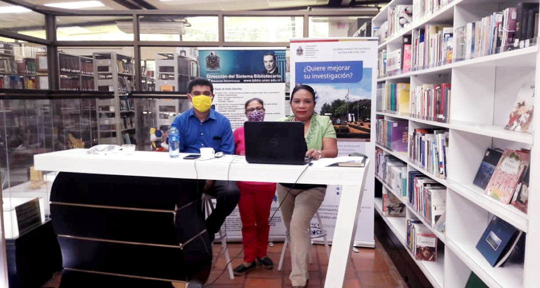 Bibliotecarios de la UNAN-Managua comparten avances en sus procesos de mejora continua
