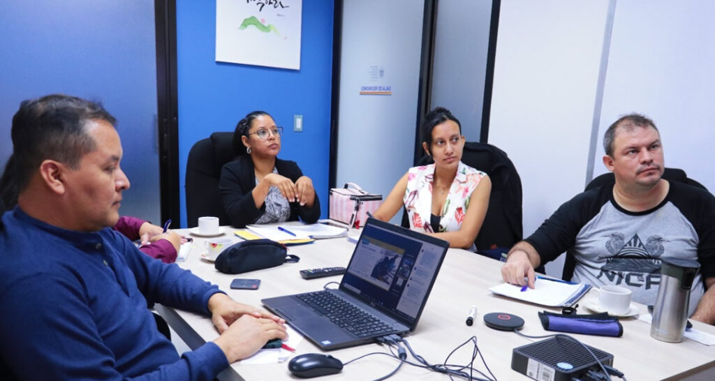 Nicaragua continúa fortaleciendo la educación en el campo mediante la televisión y la radio