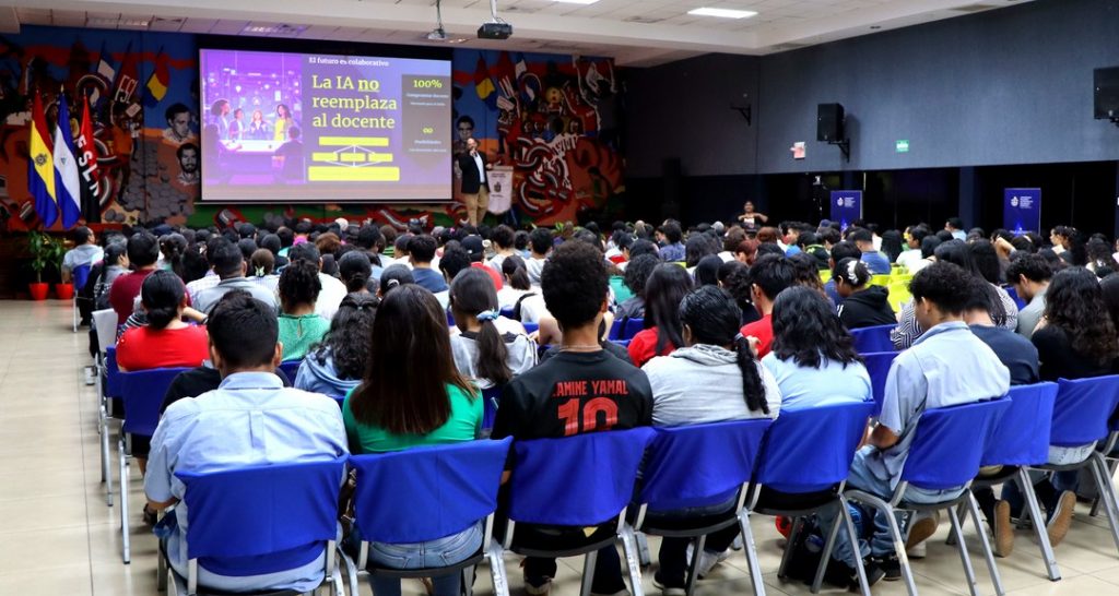 UNAN-Managua promueve el análisis sobre el impacto de la IA en la educación
