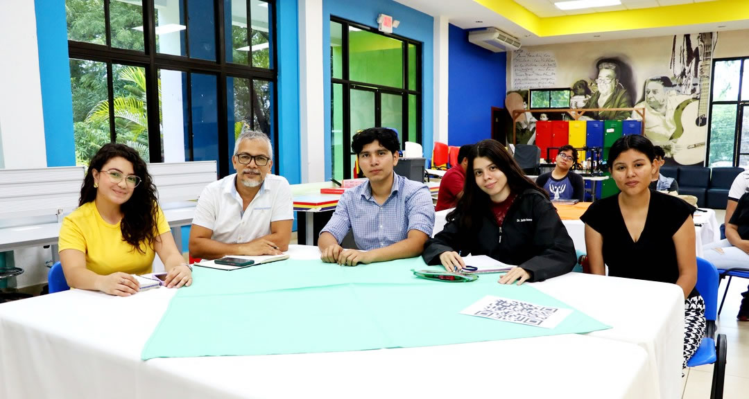 Protagonistas de la Temporada Nacional de Innovación Abierta fortalecen competencias