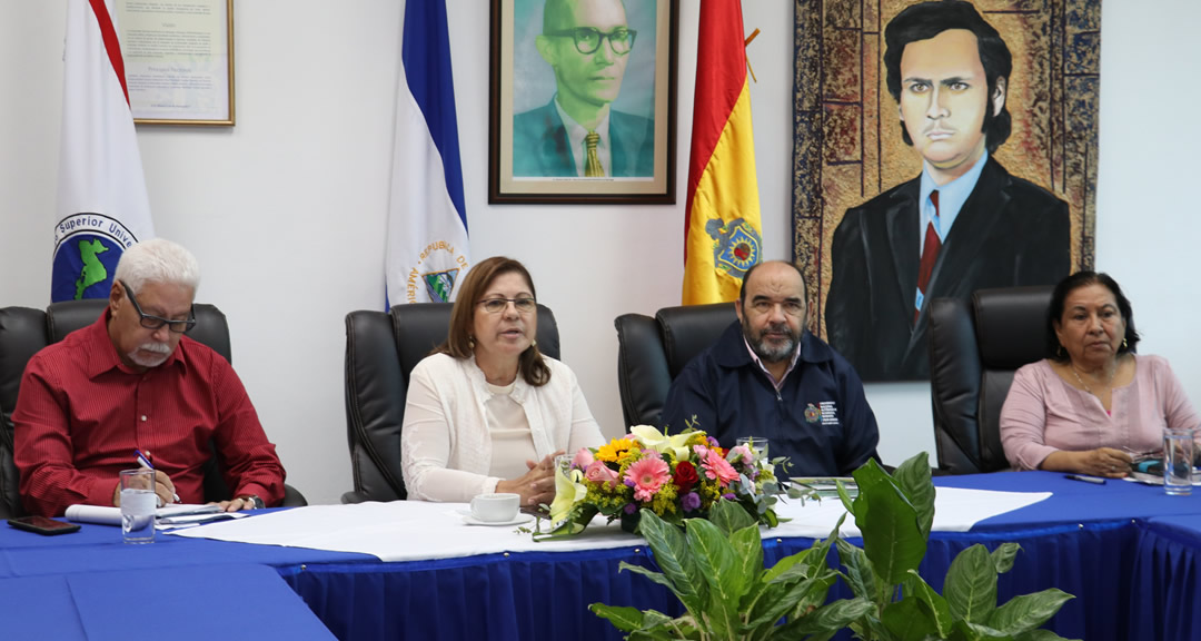 Rectora de la UNAN-Managua destaca en conferencia avances de la educación superior nicaragüense