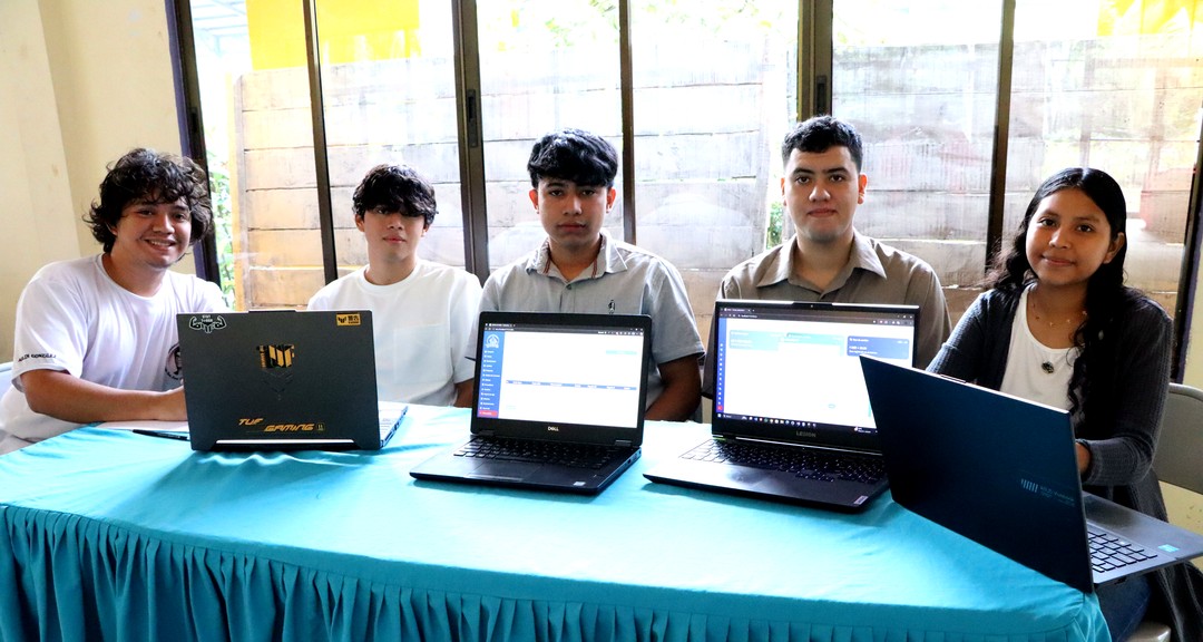 Universitarios promueven la creatividad e innovación en quinta Feria de Innovación Tecnológica