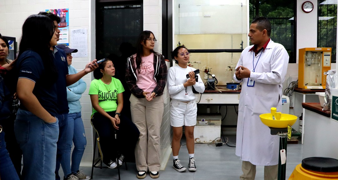 Estudiantes de Turismo y Geografía conocen quehacer de UNAN-Managua/CIRA