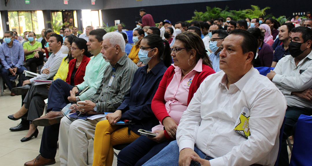 Académicos participan activamente en esta capacitación