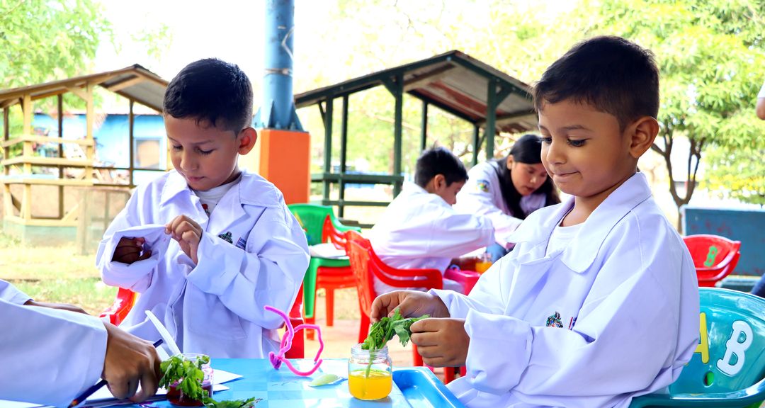 Niños del Preescolar Arlen Siu conviven en un «Día de Biotecnología»