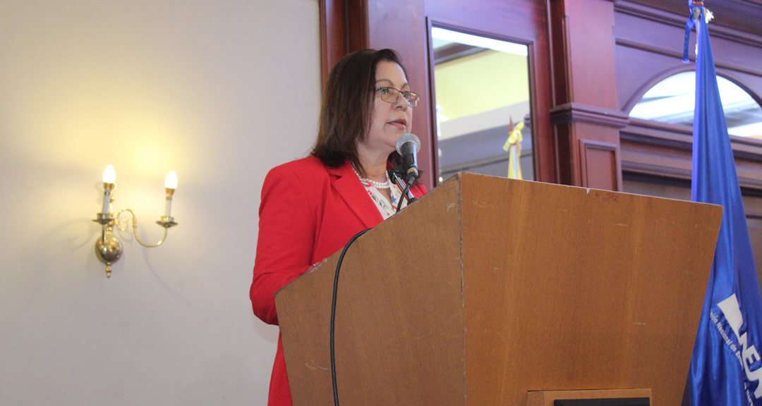 MSc. Ramona Rodríguez durante su intervención