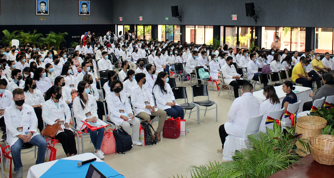 Universitarios celebran con una jornada académica el Día Mundial de la Anatomía