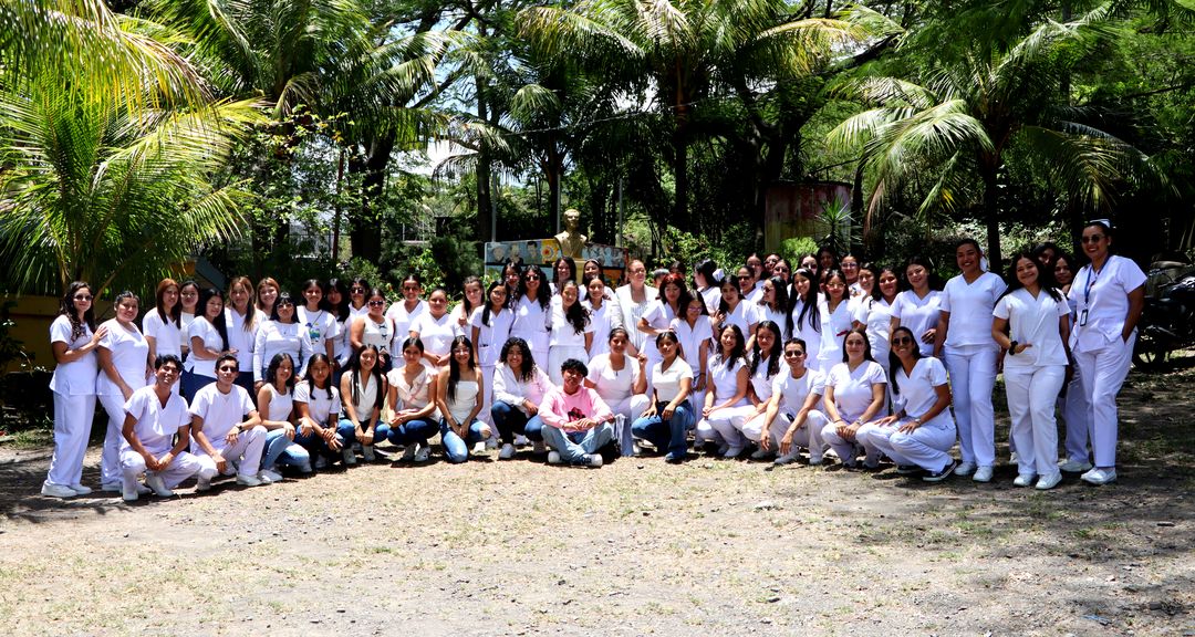 Estudiantes de la carrera de Enfermería del CUR-Matagalpa celebran su día con Jornada Académica