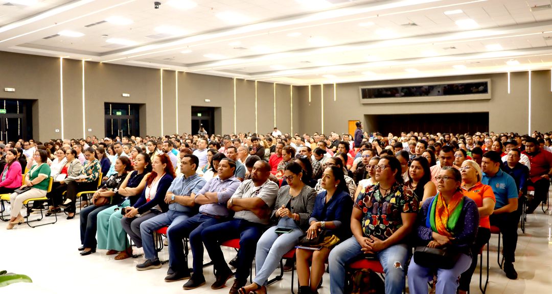 Docentes universitarios culminan de manera exitosa circuito de actualización pedagógico-didáctica