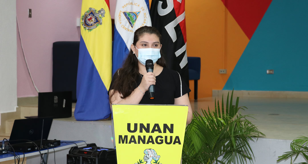 Maestra Violeta Gago, directora de innovación de la UNAN-Managua