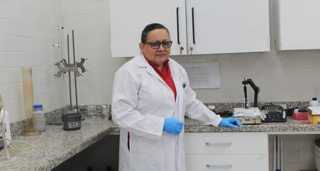 Silvia Fuentes Huelva ha dedicado gran parte de su vida a aportar en el quehacer científico del CIRA UNAN-Managua