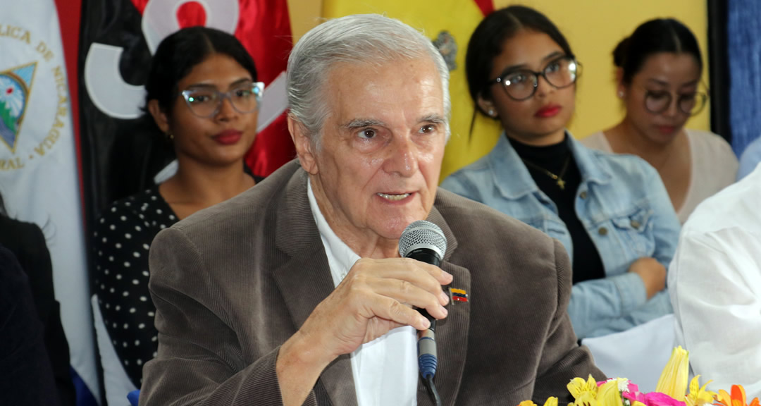 Embajador de Venezuela en Nicaragua Sr. José Francisco Javier Arrué de Pablo