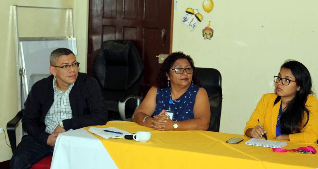 Los maestros Isaías Hernández y Julissa Aguirre, Director y Ejecutiva de la DGCI, respectivamente, formaron parte de los facilitadores de los talleres
