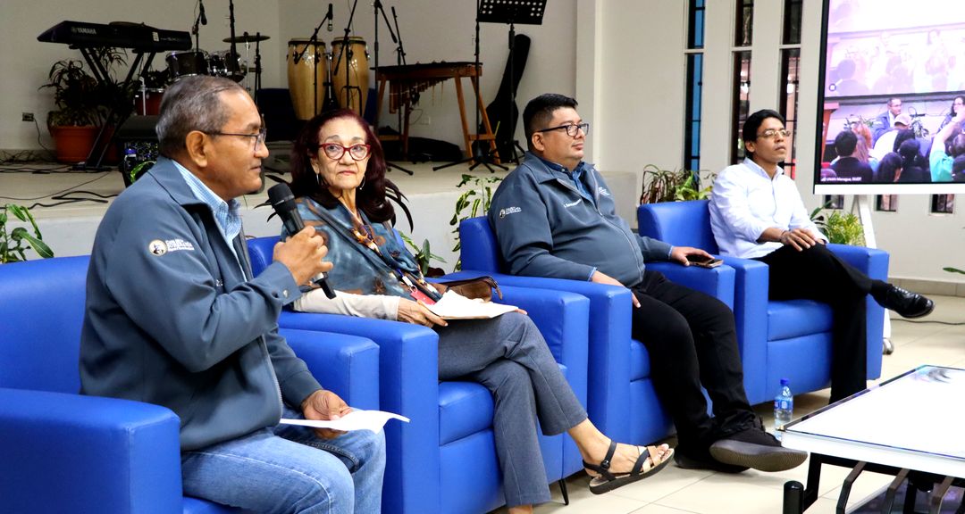 Memoria, resistencia y emancipación: Universidad debate sobre los desafíos globales contemporáneos