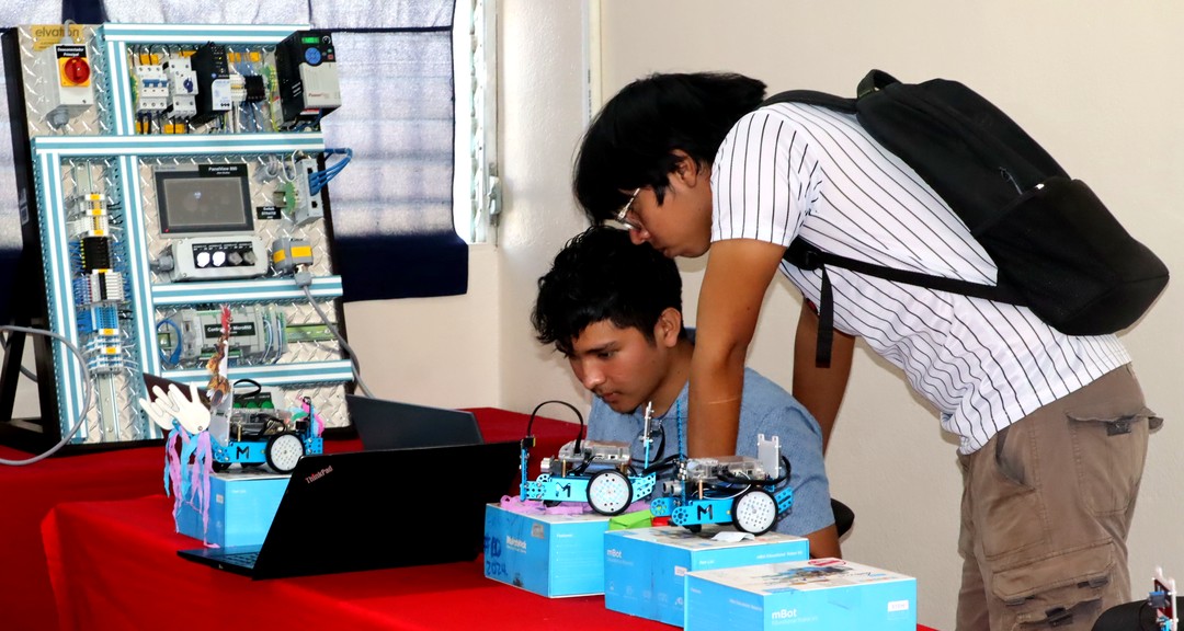 UNAN-Managua/CUR-Carazo reinaugura Laboratorio Integral de Robótica y Automatización con tecnología de vanguardia