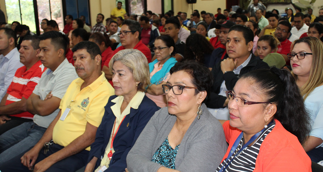 Comunidad universitaria recuerda legado del General Sandino