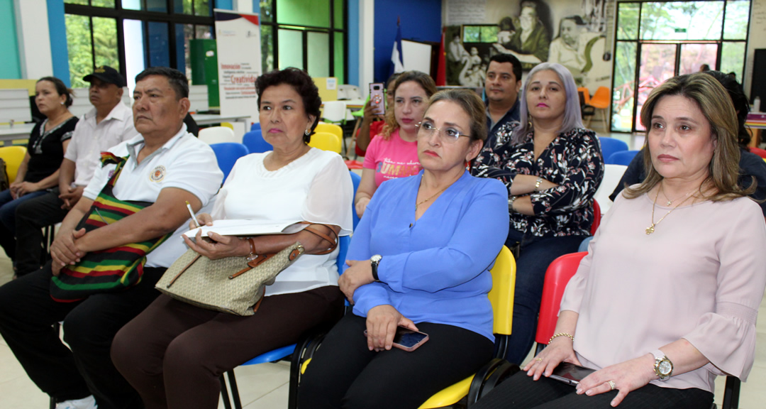 Protagonistas de PYMES industriales durante la actividad.