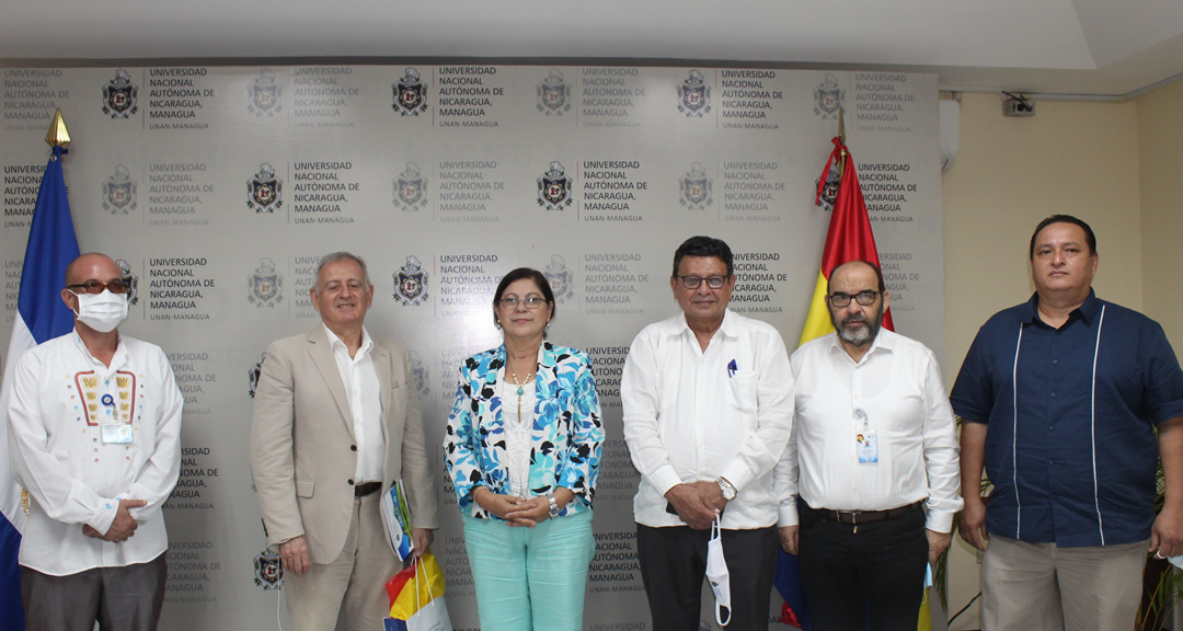 Autoridades de la UNAN-Managua recibieron la visita del Embajador de Italia en Nicaragua