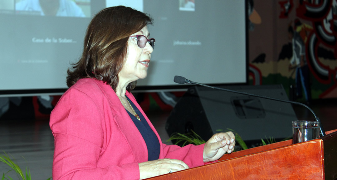 Doctora Ramona Rodríguez Pérez, rectora de la UNAN-Managua brinda discurso de bienvenida