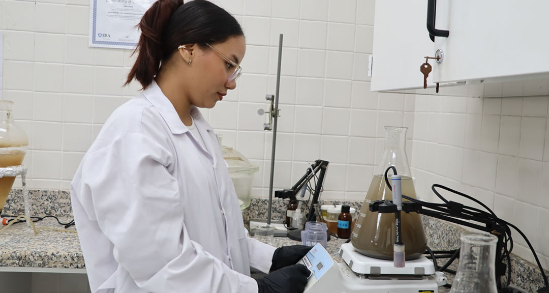 Jeinny Rocha, «Creo firmemente que desde mi profesión podré aportar a la preservación de los recursos naturales»