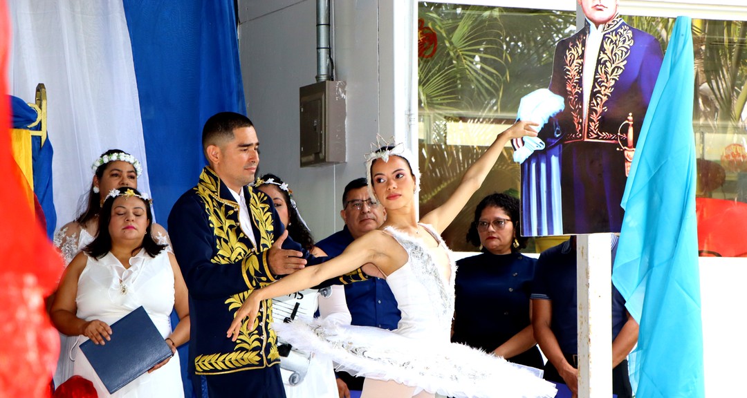 Mosaico Dariano «Verso, identidad, resistencia»