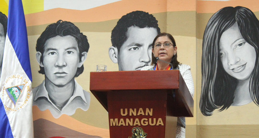 Maestra Ramona Rodríguez brindó palabras inaugurales