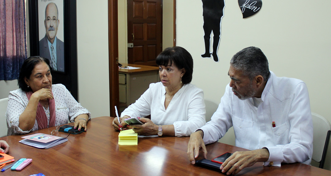 Secretario general del MIU de República Dominicana visita el CEDMEB UNAN-Managua
