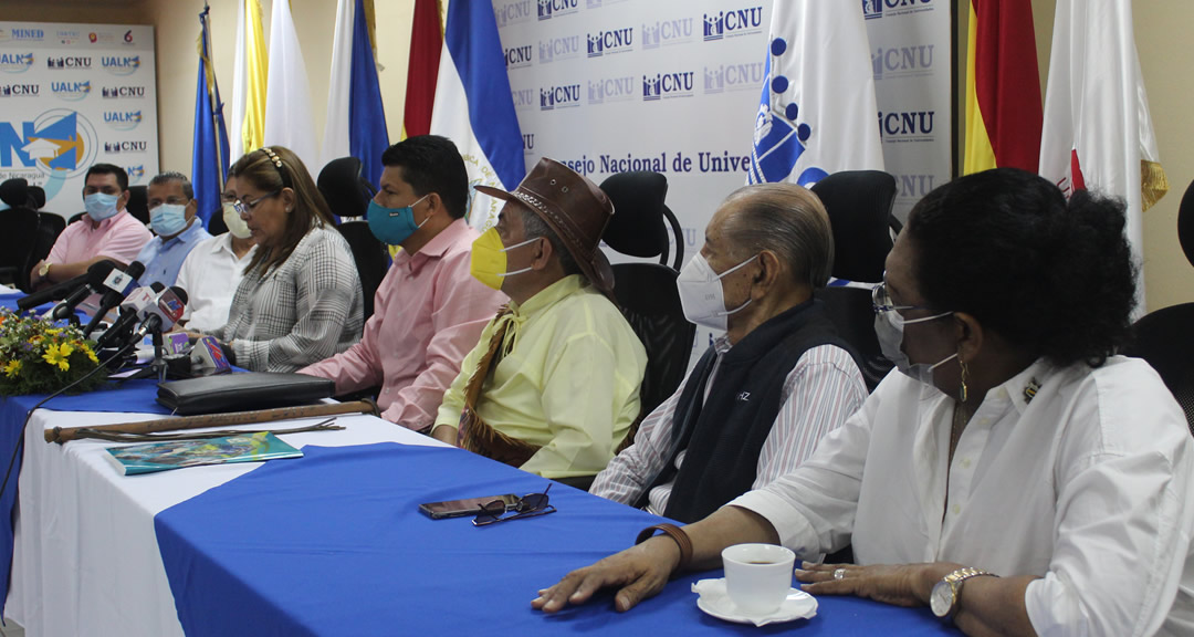 UNAN-Managua reconoce la dedicación de estudiantes de UNICAM