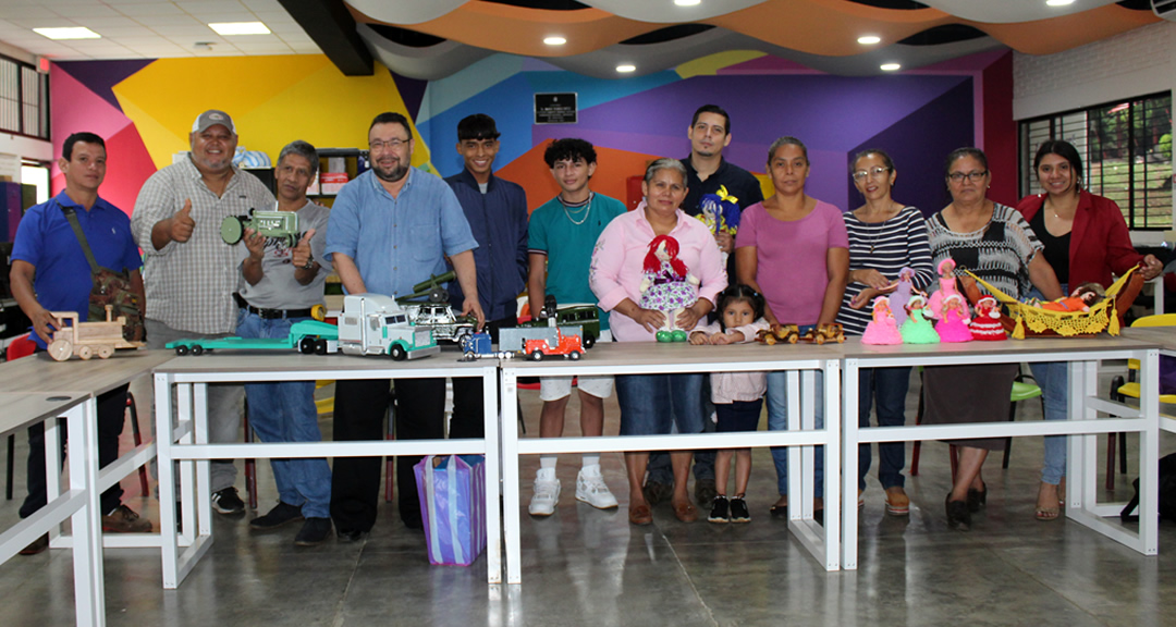 UNAN-Managua reconoce el aporte cultura y socioeconómico de los artesanos