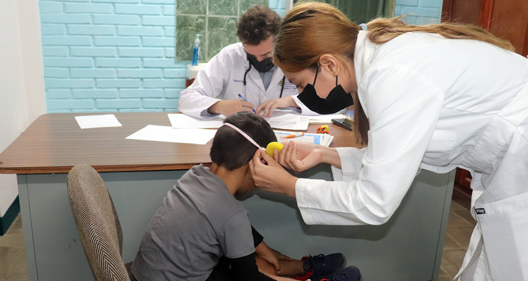 La jornada estuvo a cargo de los estudiantes de Ciencias Médicas y especialistas en pediatría