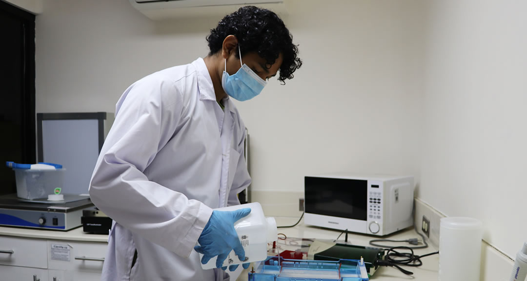 Anderson Smith Centeno, joven segoviano que apostó por la biología