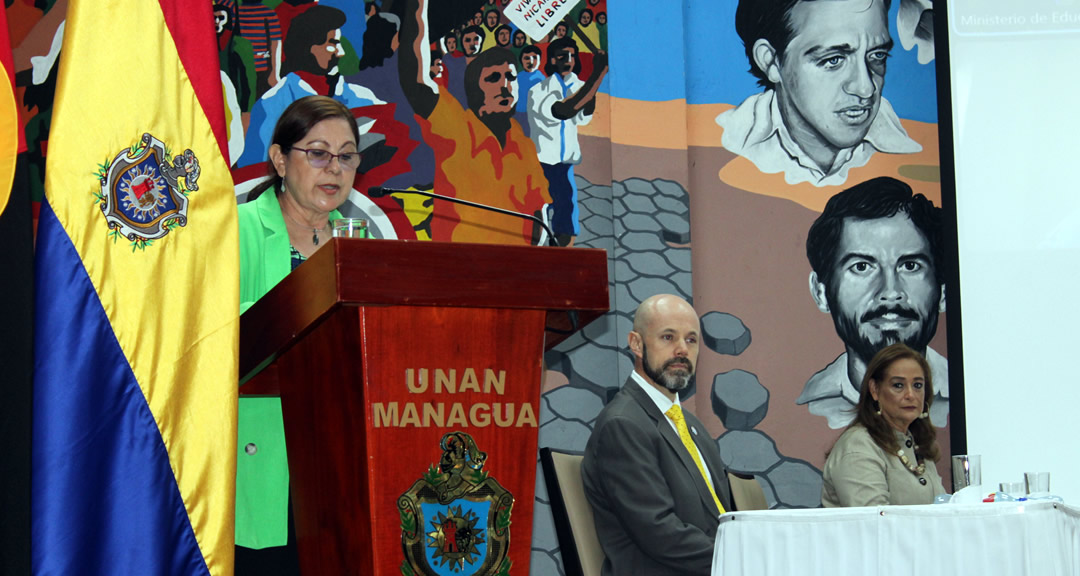 Dra. Rodríguez durante su intervención