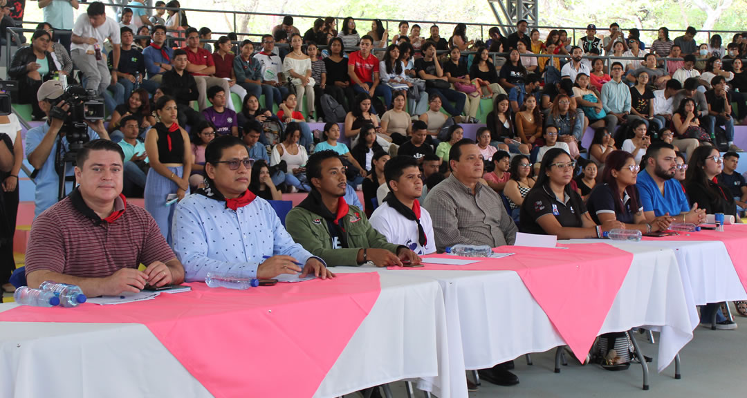 Movimiento estudiantil organiza liga del saber en homenaje a Roberto González