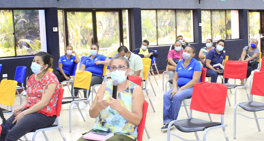 Arrendatarios de comedores de la UNAN-Managua conocen sobre Buenas Prácticas de Higiene