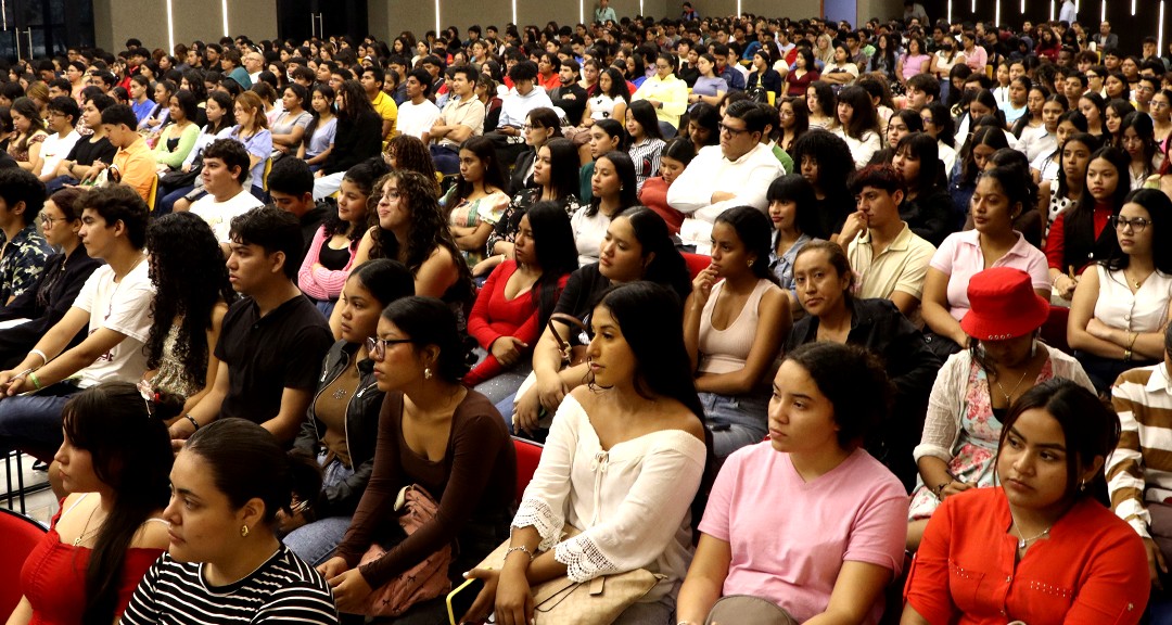 Legado del General Sandino vigente en los estudiantes de nuevo ingreso