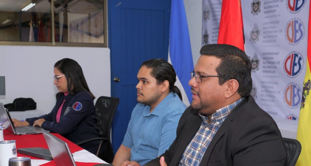 Investigadores analizan desafíos actuales y futuros en la lucha contra la resistencia antimicrobiana