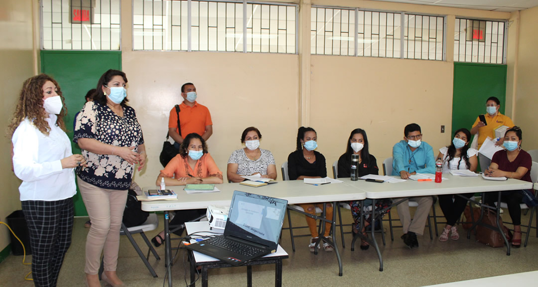 UNAN-Managua capacita a docentes del INATEC en competencias pedagógicas