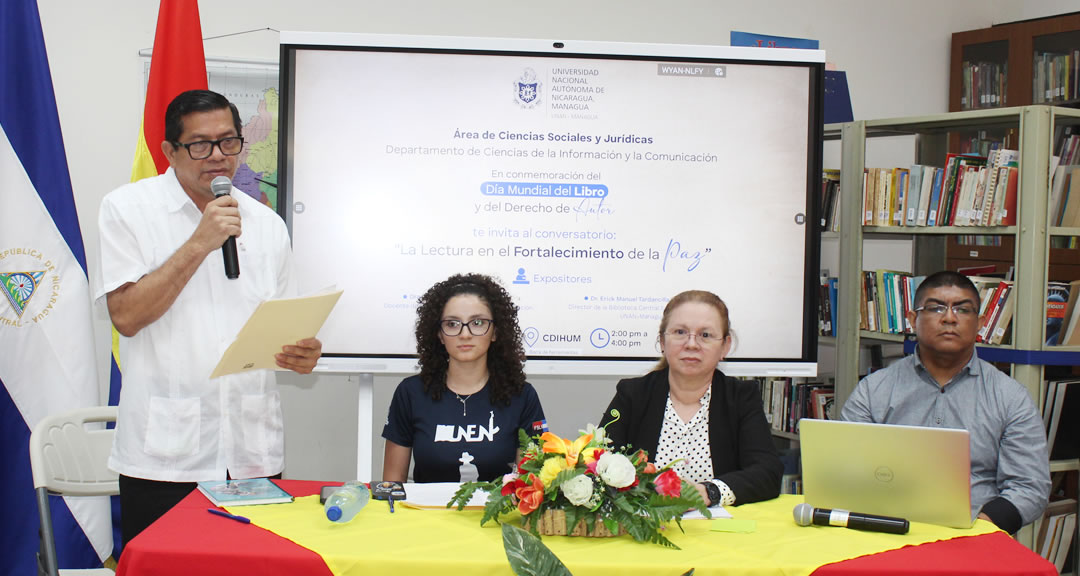 Conmemoran Día Internacional del Libro con conversatorio sobre la lectura en el fortalecimiento de la paz