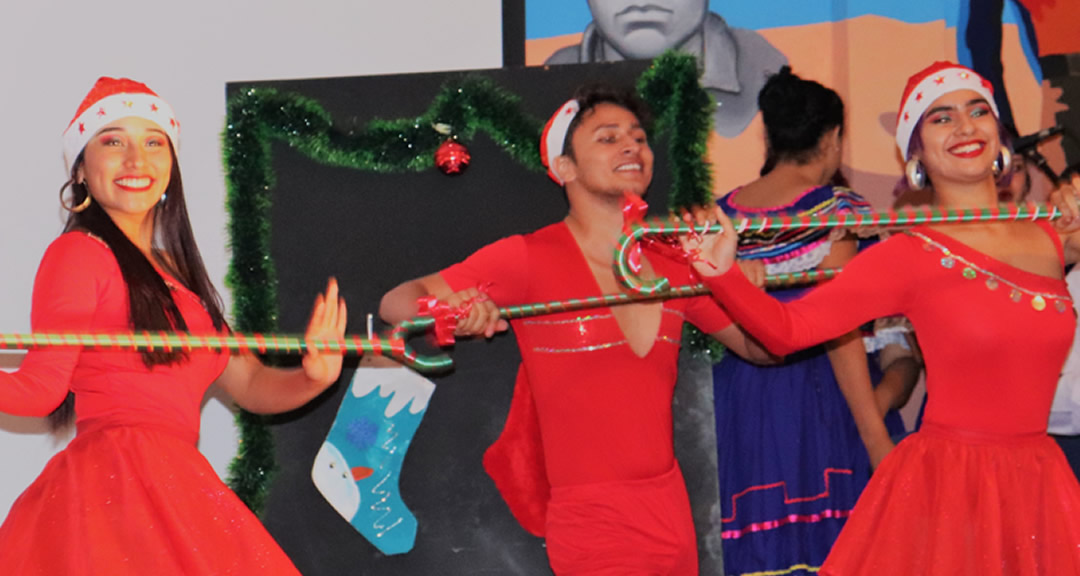 UNAN-Managua realiza gala artística navideña