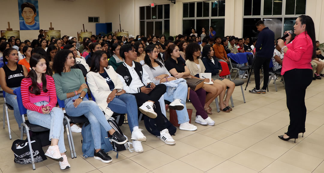 MINIM y UNAN-Managua reafirman el protagonismo de las mujeres heroínas y mártires en la Revolución