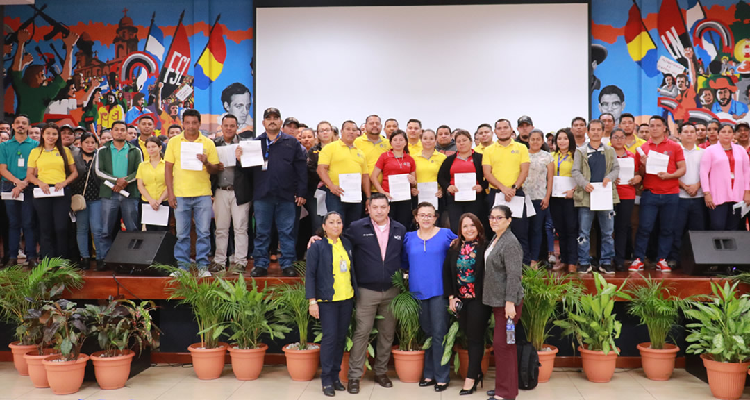 Trabajadores administrativos de UNAN-Managua obtienen contratación laboral indeterminada