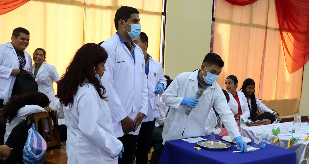 Feria de saberes y experimentación de las Ciencias Naturales