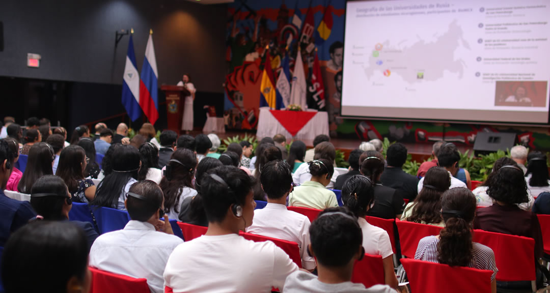 Realizan en la UNAN-Managua Aula Científica en el marco Octavo Congreso Farmacéutico Internacional Rusia-Nicaragua