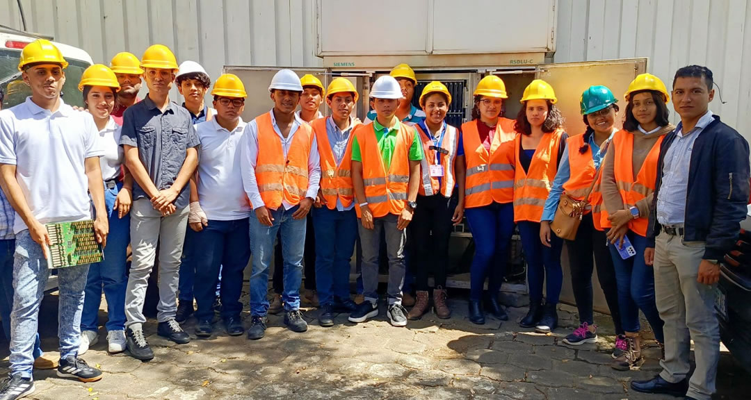 Estudiantes del CUR-Carazo de la UNAN-Managua participan en Taller Introducción al Mundo de las Telecomunicaciones