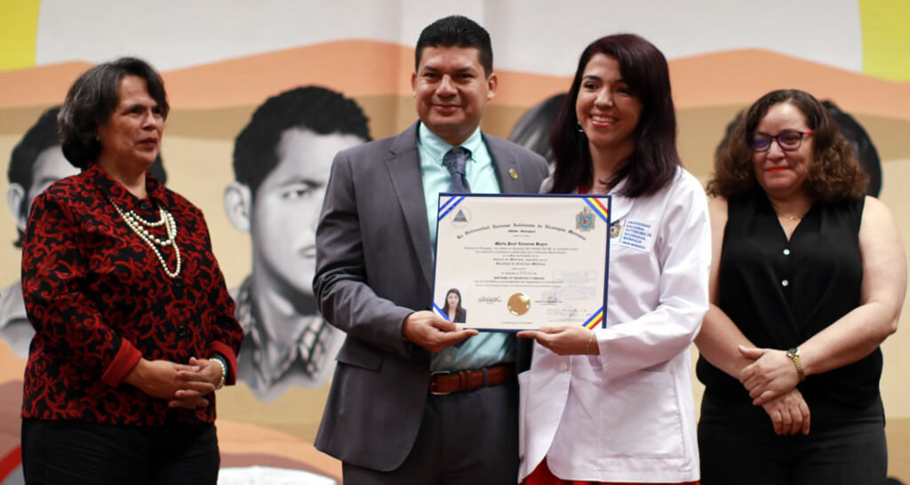 Nuevos profesionales de la salud contribuirán a bienestar del pueblo nicaragüense