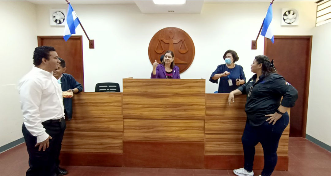 Recorrido por las instalaciones de la Facultad de Humanidades y Ciencias Jurídicas