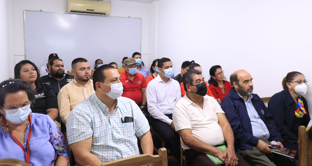 Recorrido por las instalaciones del Recinto Universitario Carlos Fonseca Amador 