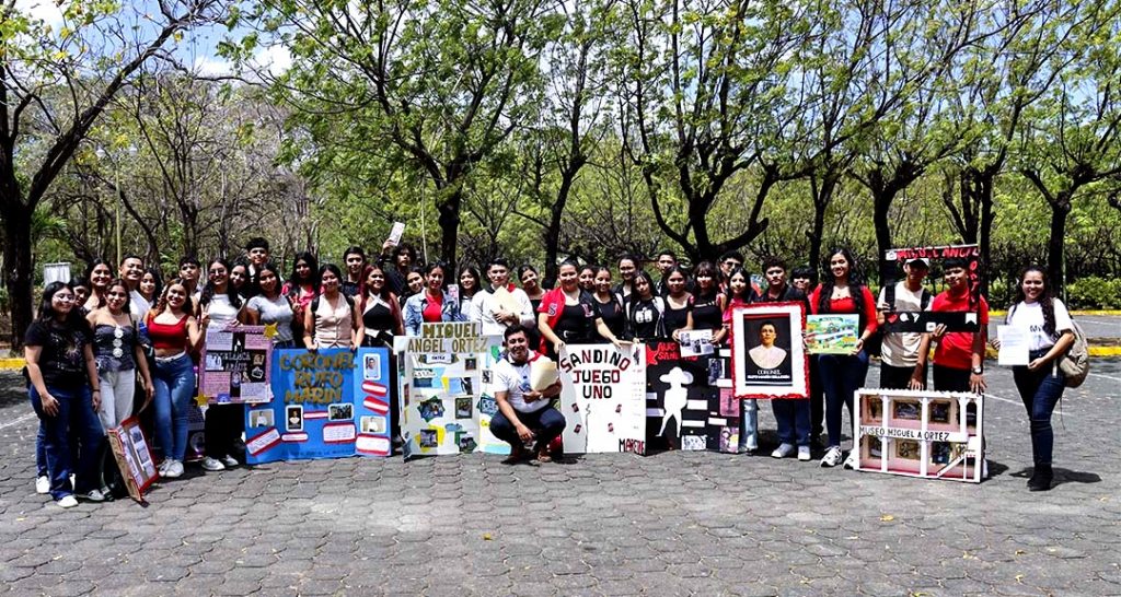 Cierre de la Feria Universitaria de Memoria Histórica, Identidad y Compromiso Revolucionario